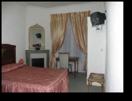 Arcantis Hotel Metropole Châtel-Guyon Rom bilde